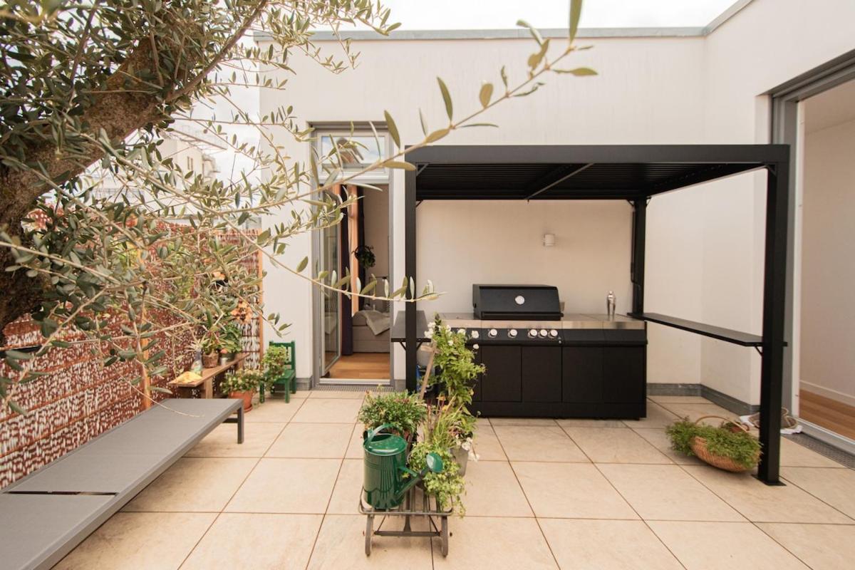Wintergarten Roof Terrace *